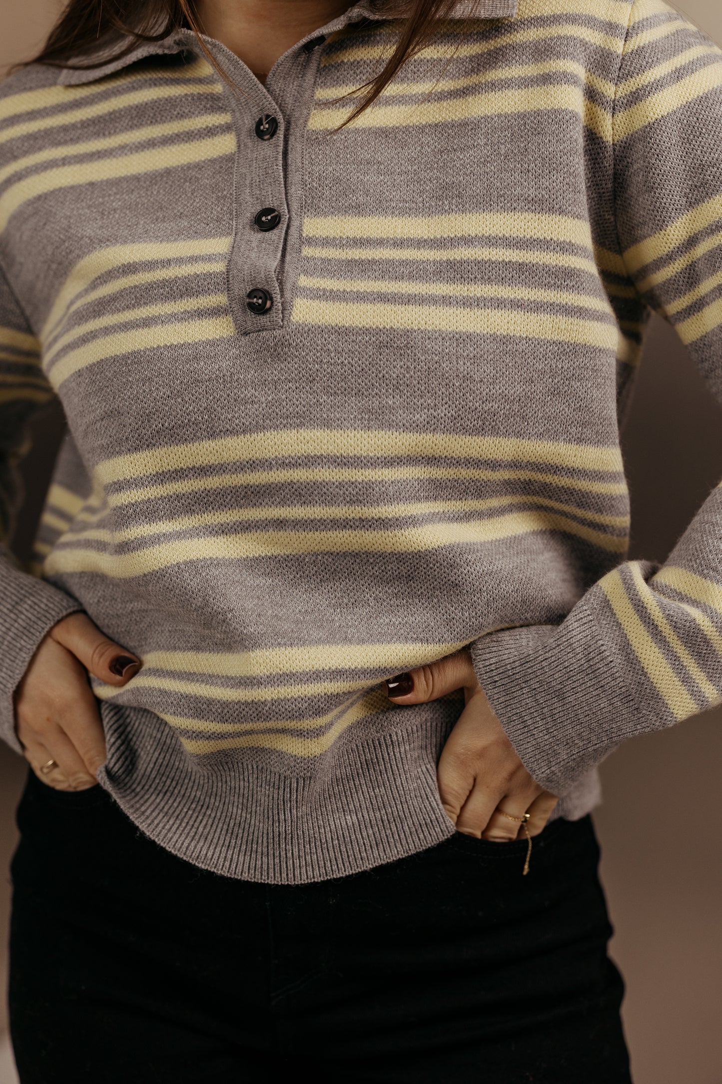 Sweter z kołnierzykiem