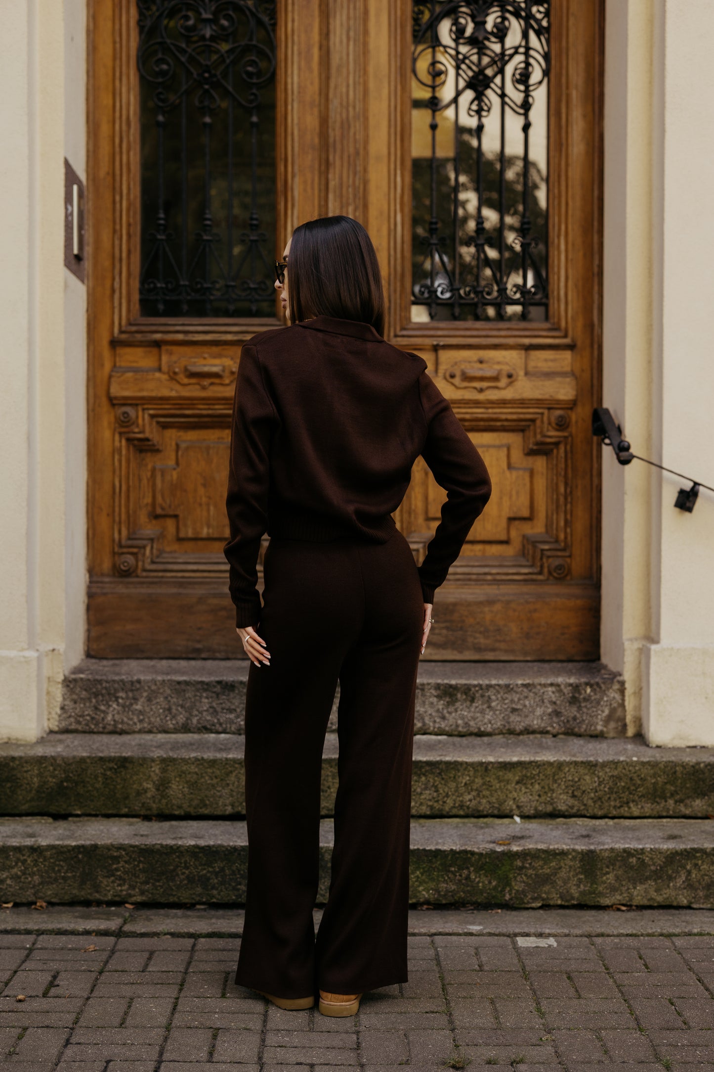 Komplet dzianinowy z zamkiem BRĄZOWY