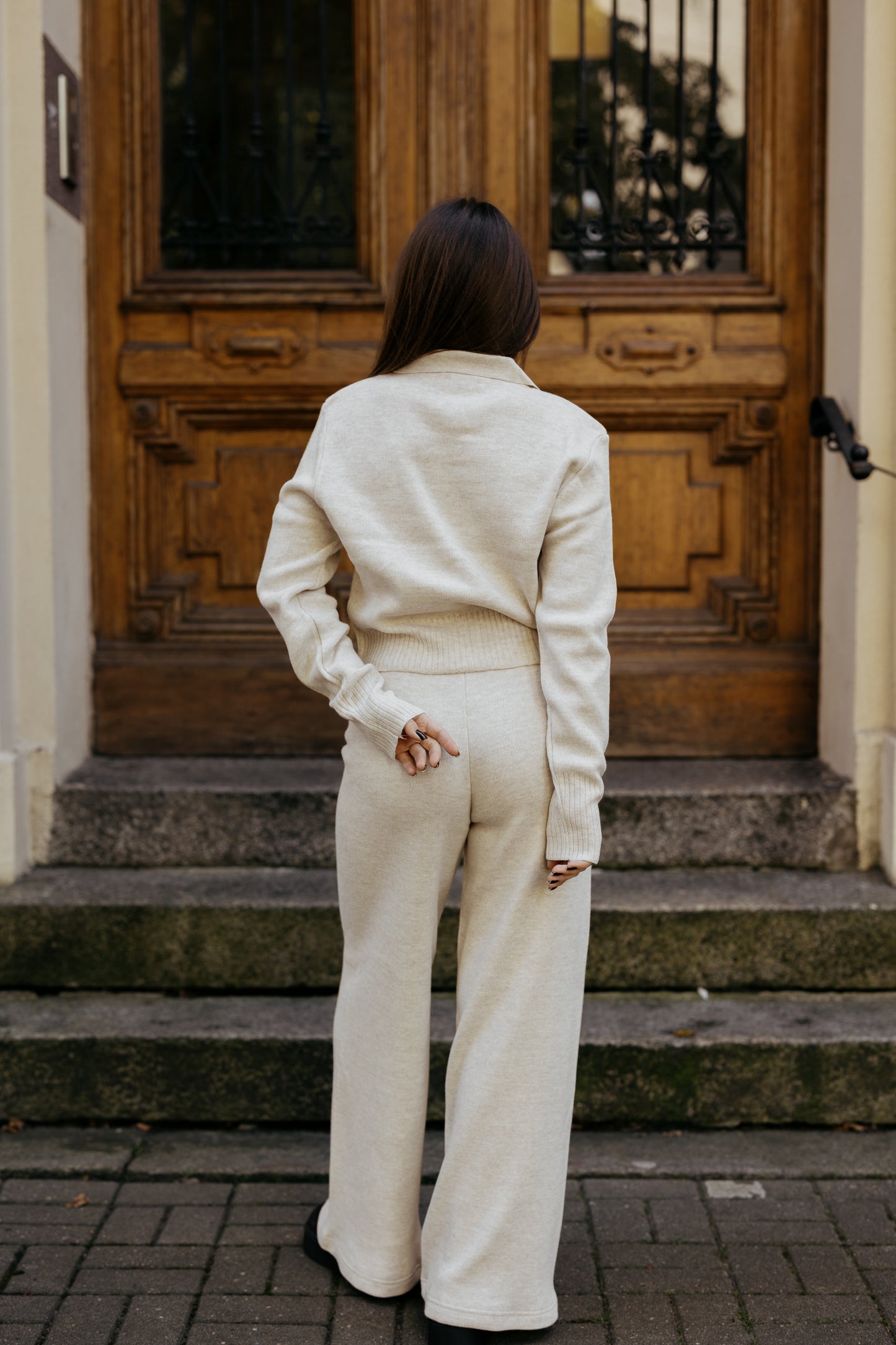 Komplet dzianinowy z zamkiem ECRU